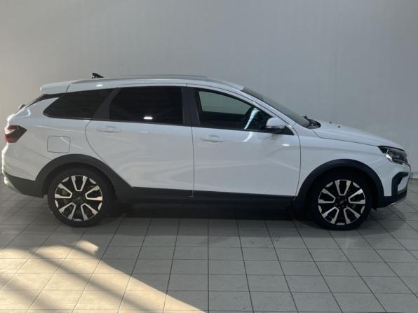 Lada (ВАЗ) Vesta I Рестайлинг (NG) с пробегом 2024 года, цена 1 615 000 рублей, 17344 км, универсал, Автокод Объявления