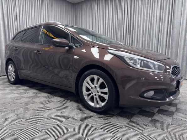 Kia Ceed II с пробегом 2014 года, цена 1 160 000 рублей, 134105 км, универсал, Автокод Объявления
