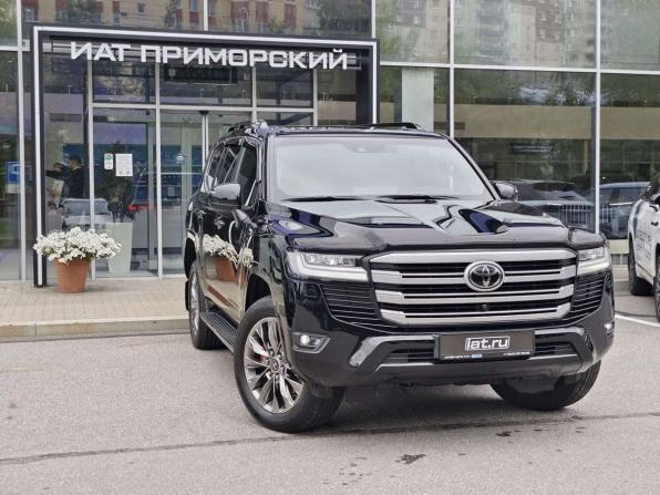 Toyota Land Cruiser 300 Series с пробегом 2023 года, цена 11 717 000 рублей, 39550 км, внедорожник, Автокод Объявления