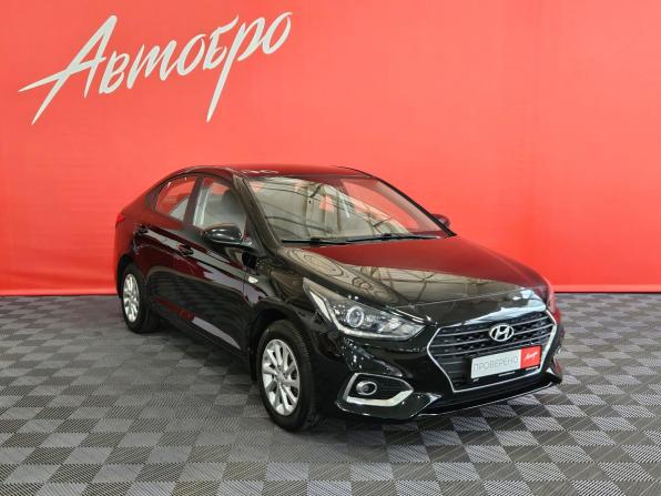 Hyundai Solaris II с пробегом 2018 года, цена 1 245 000 рублей, 122539 км, седан, Автокод Объявления