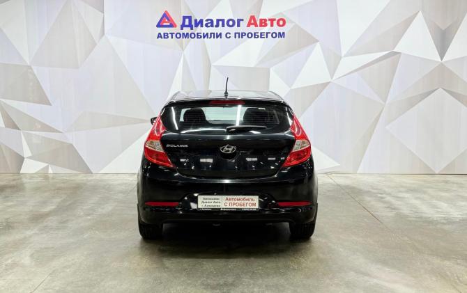 Hyundai Solaris I Рестайлинг с пробегом 2016 года, цена 820 000 рублей, 197138 км, хэтчбек, Автокод Объявления