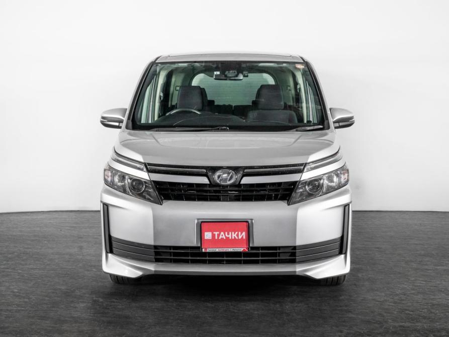 Toyota Voxy III (R80) Рестайлинг Иркутск  - изображение 2