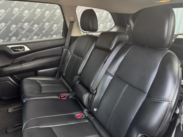Nissan Pathfinder IV Рестайлинг с пробегом 2017 года, цена 2 500 000 рублей, 64500 км, внедорожник, Автокод Объявления