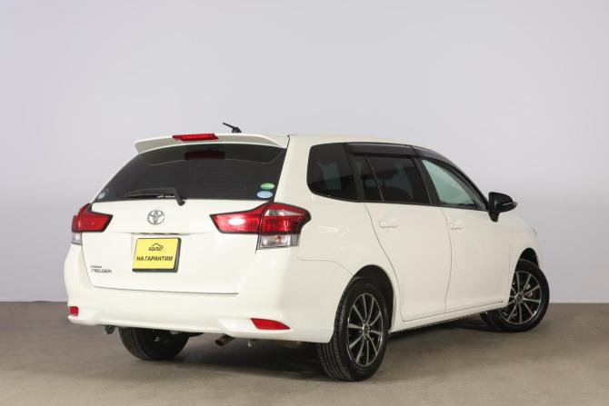 Toyota Corolla XI (E160 E170 E180) с пробегом 2020 года, цена 1 599 000 рублей, 55200 км, универсал, Автокод Объявления