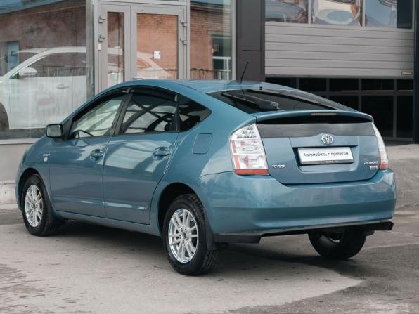 Toyota Prius II Рестайлинг (XW20) с пробегом 2008 года, цена 750 000 рублей, 307690 км, лифтбек, Автокод Объявления