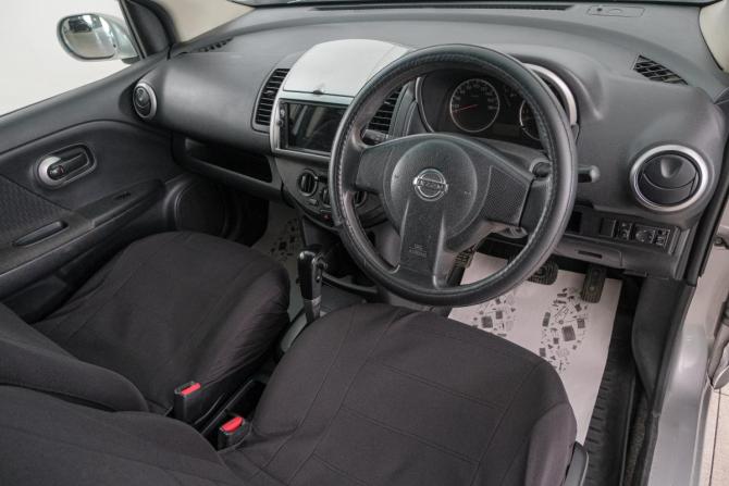 Nissan Note I Рестайлинг с пробегом 2010 года, цена 629 000 рублей, 200000 км, хэтчбек, Автокод Объявления