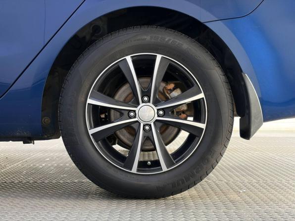 Kia Rio III Рестайлинг с пробегом 2015 года, цена 1 099 000 рублей, 160250 км, седан, Автокод Объявления