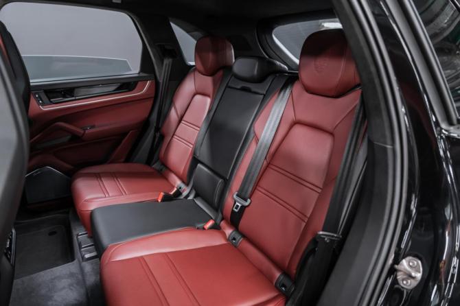 Новый Porsche Cayenne III Рестайлинг 2026 года, цена 25 900 000 рублей, внедорожник, Автокод Объявления