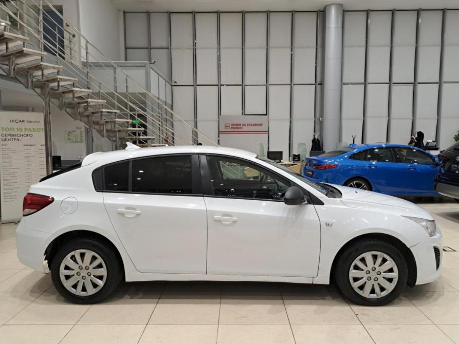 Chevrolet Cruze I Рестайлинг Казань  - изображение 5