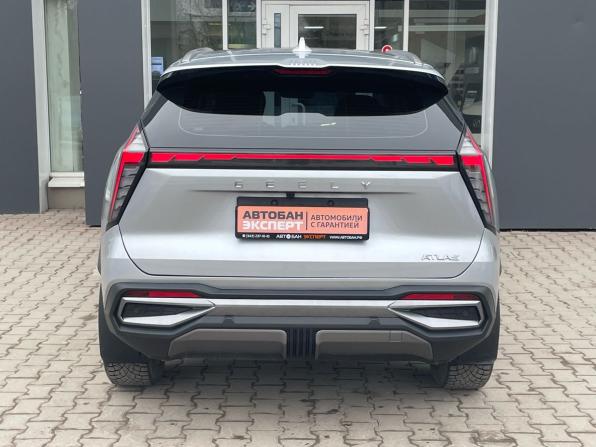 Geely Atlas II с пробегом 2023 года, цена 2 729 000 рублей, 11000 км, внедорожник, Автокод Объявления