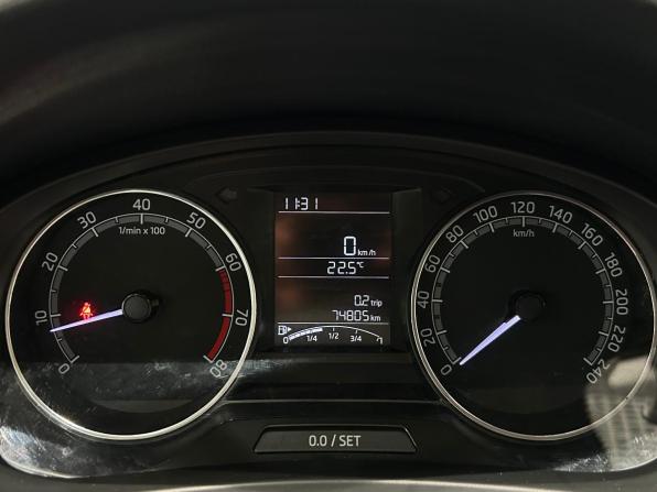 Skoda Rapid I Рестайлинг с пробегом 2018 года, цена 849 000 рублей, 74804 км, лифтбек, Автокод Объявления