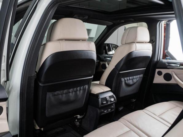BMW X5 II (E70) Рестайлинг с пробегом 2013 года, цена 2 300 000 рублей, 169276 км, внедорожник, Автокод Объявления