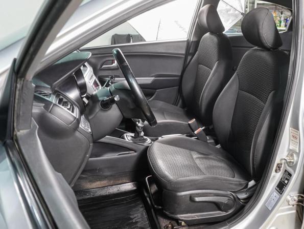 Kia Rio III Рестайлинг с пробегом 2015 года, цена 979 000 рублей, 144176 км, седан, Автокод Объявления