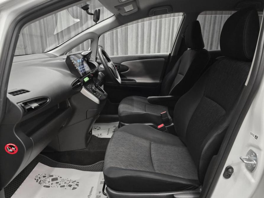 Toyota Wish II Красноярск  - изображение 15