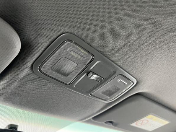 Hyundai Solaris I Рестайлинг с пробегом 2016 года, цена 999 000 рублей, 132200 км, хэтчбек, Автокод Объявления