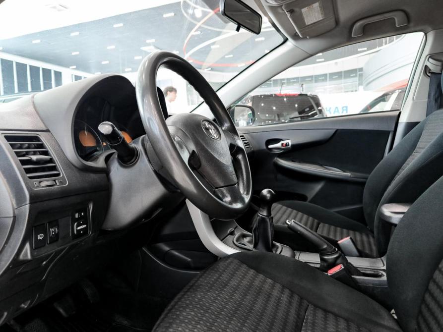 Toyota Corolla X (E140 E150) Казань  - изображение 20