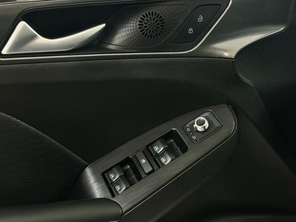 Haval Jolion I с пробегом 2023 года, цена 1 540 000 рублей, 43813 км, внедорожник, Автокод Объявления