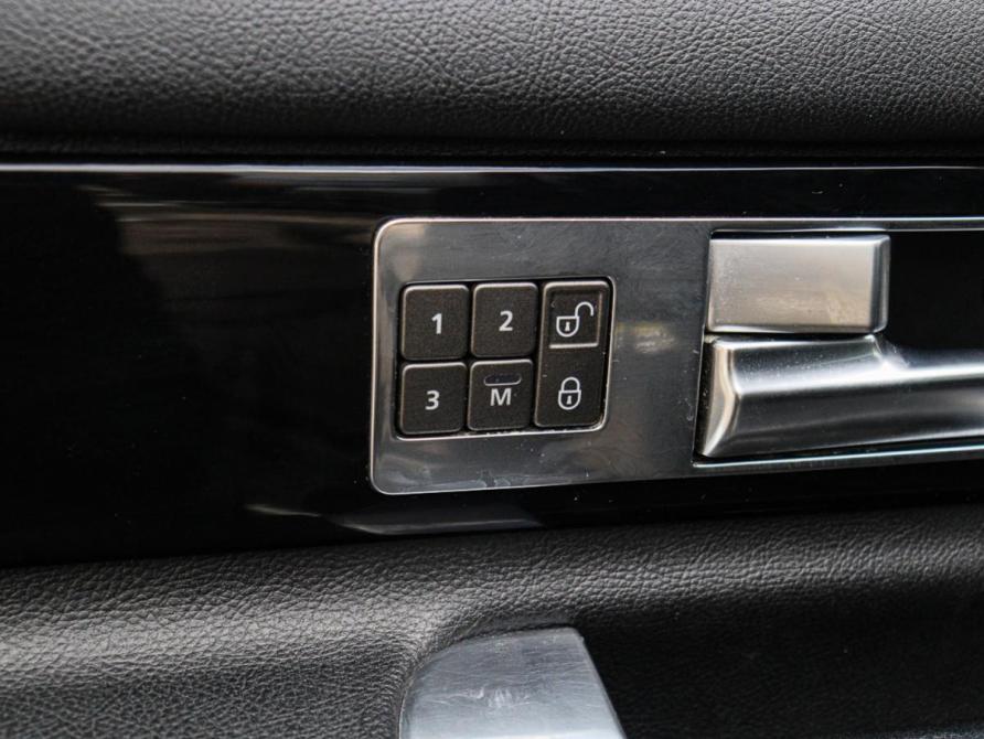 Land Rover Discovery IV Москва  - изображение 19