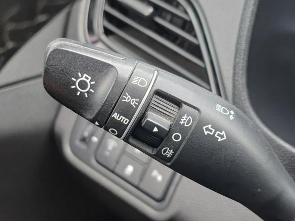 Hyundai Solaris II Рестайлинг с пробегом 2020 года, цена 1 664 000 рублей, 68764 км, седан, Автокод Объявления