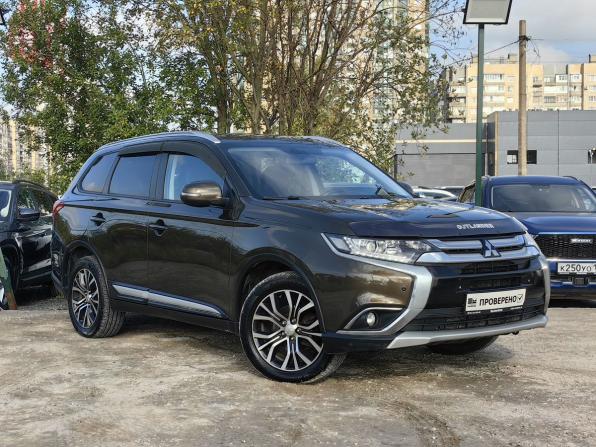 Mitsubishi Outlander III Рестайлинг 2 с пробегом 2016 года, цена 1 459 000 рублей, 173000 км, внедорожник, Автокод Объявления