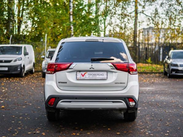 Mitsubishi Outlander III Рестайлинг 3 с пробегом 2019 года, цена 1 849 000 рублей, 138470 км, внедорожник, Автокод Объявления