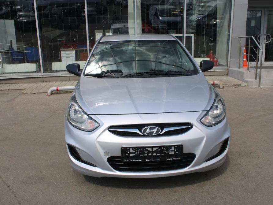 Hyundai Solaris I Москва  - изображение 2