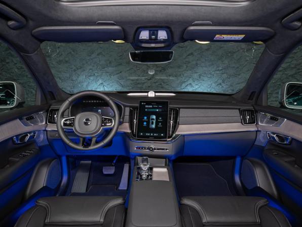 Новый Volvo XC90 II Рестайлинг 2 2026 года, цена 11 250 000 рублей, внедорожник, Автокод Объявления