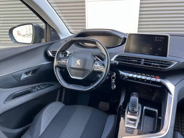 Peugeot 3008 II с пробегом 2019 года, цена 1 640 000 рублей, 154258 км, внедорожник, Автокод Объявления