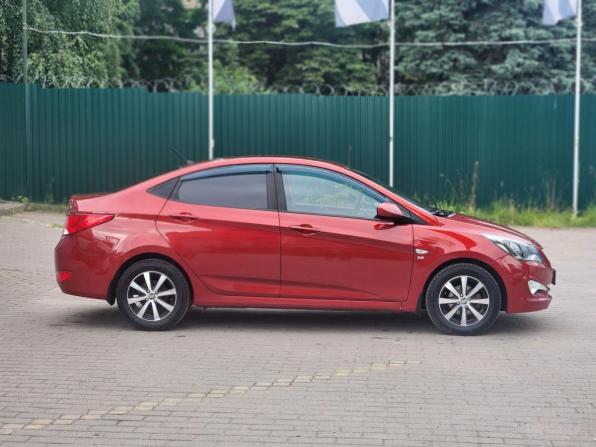 Hyundai Solaris I Рестайлинг с пробегом 2016 года, цена 1 090 000 рублей, 121000 км, седан, Автокод Объявления
