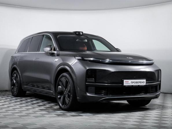 Li Auto (Lixiang) L9 I с пробегом 2023 года, цена 6 049 000 рублей, 75550 км, внедорожник, Автокод Объявления