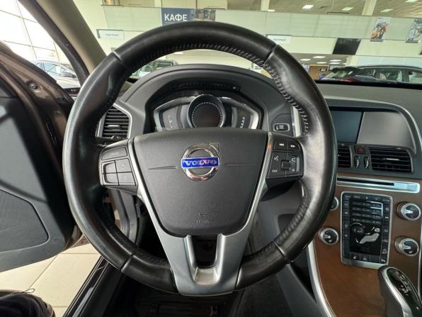 Volvo XC60 I Рестайлинг с пробегом 2015 года, цена 1 859 000 рублей, 226165 км, внедорожник, Автокод Объявления