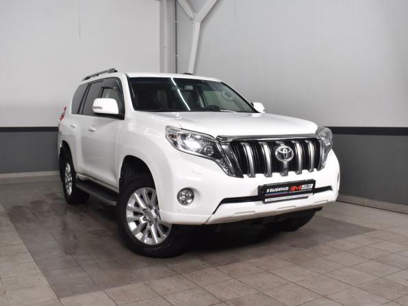 Toyota Land Cruiser Prado 150 Series Рестайлинг 1 с пробегом 2016 года, цена 4 099 999 рублей, 204597 км, внедорожник, Автокод Объявления
