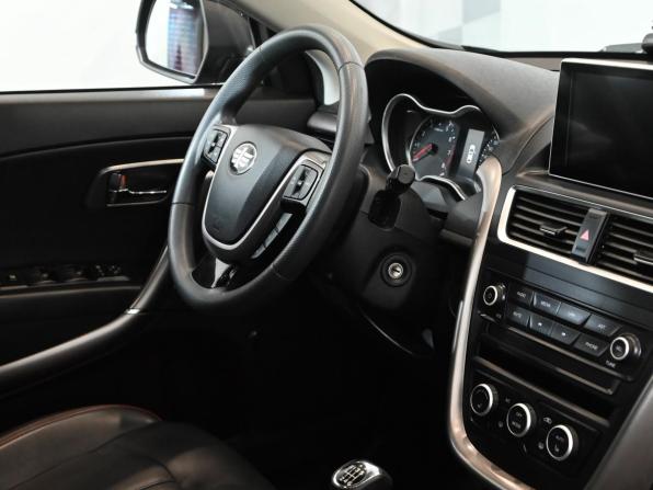 FAW Besturn X80 I Рестайлинг с пробегом 2020 года, цена 1 390 000 рублей, 41558 км, внедорожник, Автокод Объявления