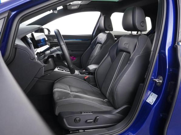 Volkswagen Golf VIII с пробегом 2022 года, цена 2 798 444 рубля, 52453 км, хэтчбек, Автокод Объявления