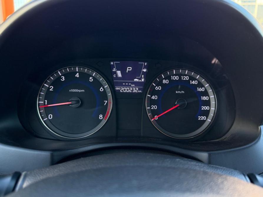 Hyundai Solaris I Набережные Челны  - изображение 10