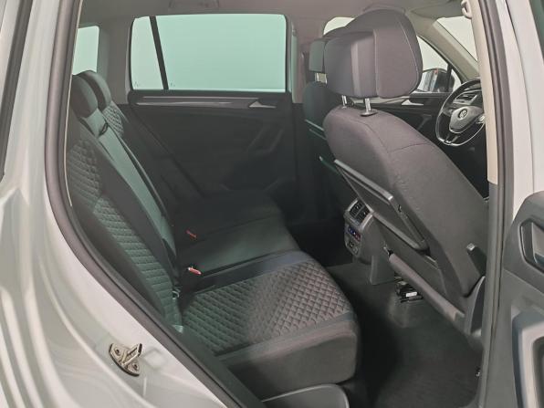 Volkswagen Tiguan II с пробегом 2020 года, цена 2 389 000 рублей, 114197 км, внедорожник, Автокод Объявления