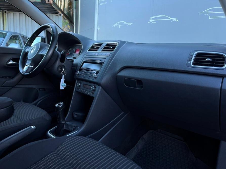 Volkswagen Polo V Санкт-Петербург  - изображение 7