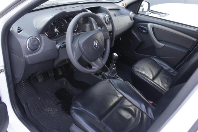 Renault Duster I Рестайлинг с пробегом 2017 года, цена 1 225 000 рублей, 208386 км, внедорожник, Автокод Объявления
