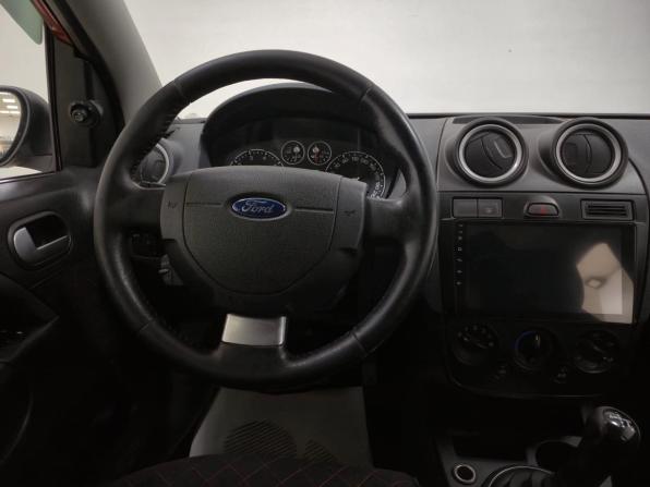 Ford Fiesta Mk5 с пробегом 2007 года, цена 330 000 рублей, 165712 км, хэтчбек, Автокод Объявления