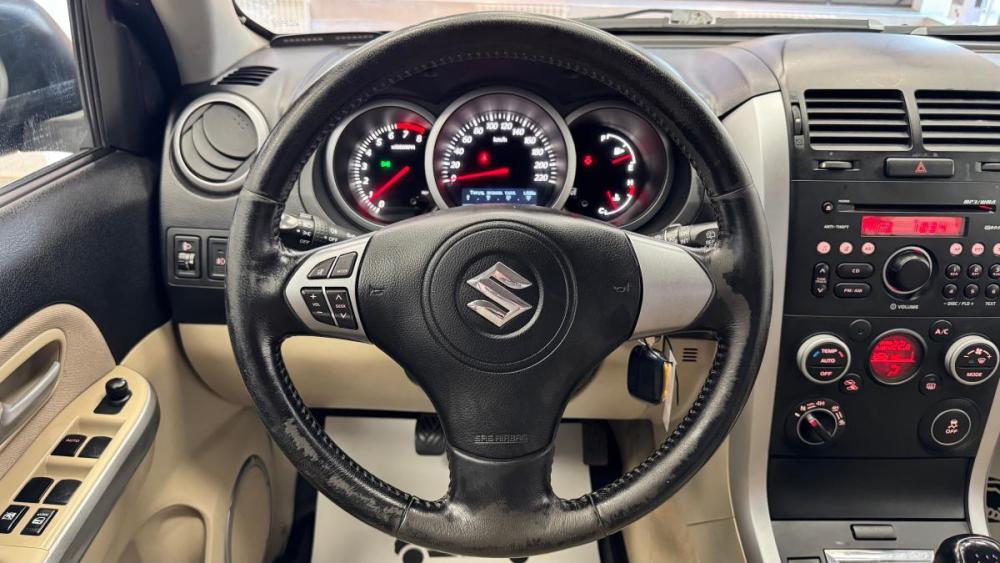 Suzuki Grand Vitara II Рестайлинг 2 Киров  - изображение 12