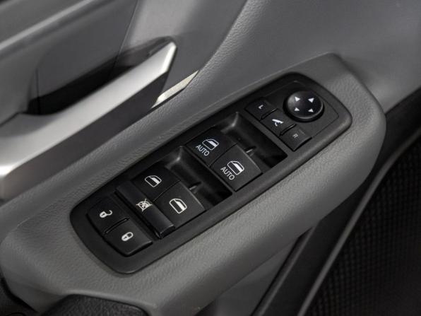Ram 1500 V с пробегом 2019 года, цена 6 399 000 рублей, 18987 км, пикап, Автокод Объявления