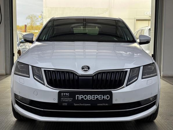 Skoda Octavia III (A7) Рестайлинг с пробегом 2017 года, цена 1 999 000 рублей, 101533 км, лифтбек, Автокод Объявления