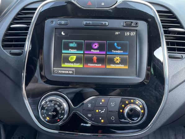 Renault Kaptur I с пробегом 2019 года, цена 1 720 000 рублей, 82360 км, внедорожник, Автокод Объявления