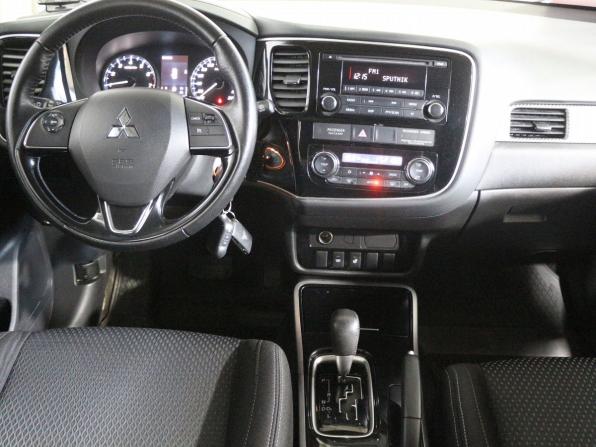 Mitsubishi Outlander III Рестайлинг 3 с пробегом 2018 года, цена 2 150 000 рублей, 138919 км, внедорожник, Автокод Объявления