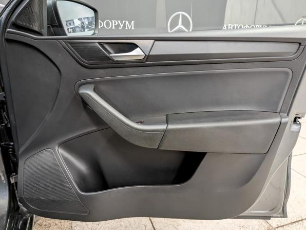 Volkswagen Polo VI с пробегом 2021 года, цена 1 420 000 рублей, 138707 км, лифтбек, Автокод Объявления