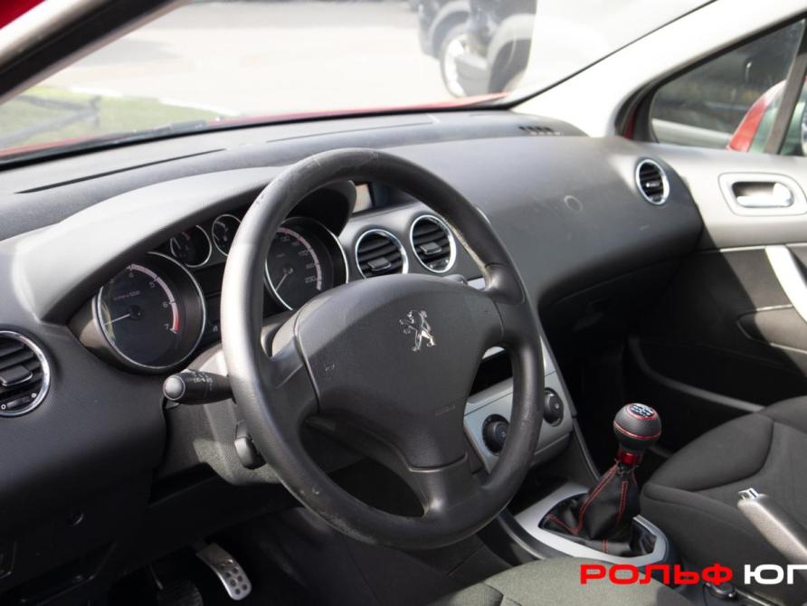 Peugeot 308 I Москва  - изображение 10