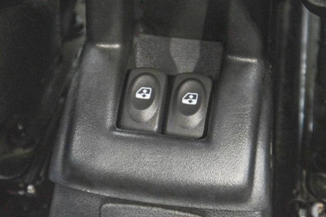 Renault Sandero I с пробегом 2012 года, цена 599 000 рублей, 172000 км, хэтчбек, Автокод Объявления