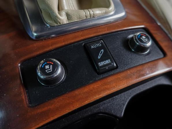 Infiniti FX II (S51) Рестайлинг с пробегом 2012 года, цена 1 899 000 рублей, 147348 км, внедорожник, Автокод Объявления