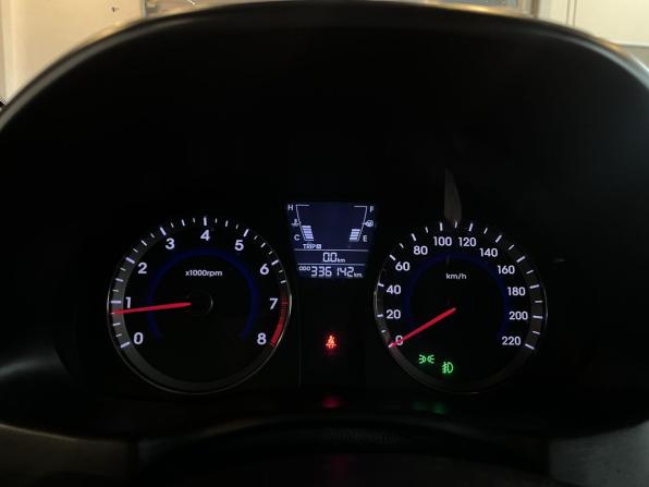 Hyundai Solaris I с пробегом 2012 года, цена 435 000 рублей, 336142 км, седан, Автокод Объявления