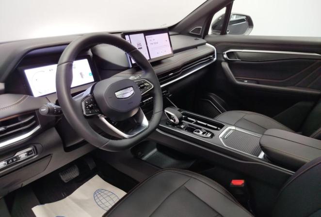 Geely Okavango I Рестайлинг с пробегом 2024 года, цена 2 990 000 рублей, 9582 км, внедорожник, Автокод Объявления